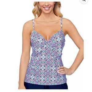 ⭐️3 for $30⭐️ Island Escape Tankini Top